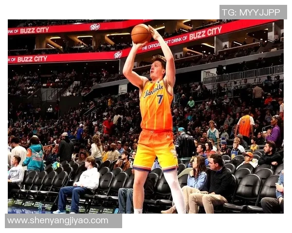 克尼佩尔表现出色贡献19分7板4助双向西塞强势拿下10分13板3帽科沃德也有17分2帽的精彩表现 克尼佩尔表现出色贡献19分7板4助双向西塞强势拿下10分13板3帽科沃德也有17分2帽的精彩表现